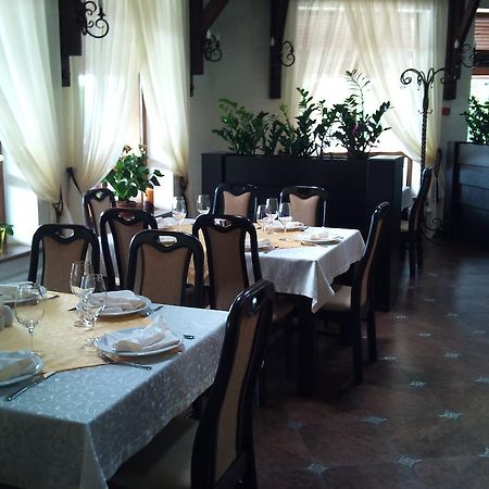 Chalet Hotel Ζιτόμιρ Εξωτερικό φωτογραφία