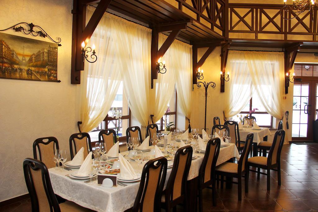 Chalet Hotel Ζιτόμιρ Εξωτερικό φωτογραφία