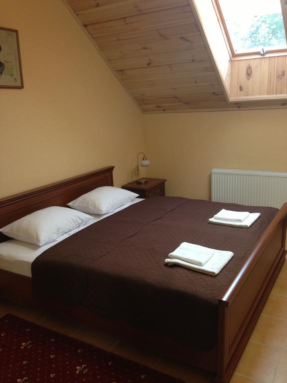 Chalet Hotel Ζιτόμιρ Εξωτερικό φωτογραφία